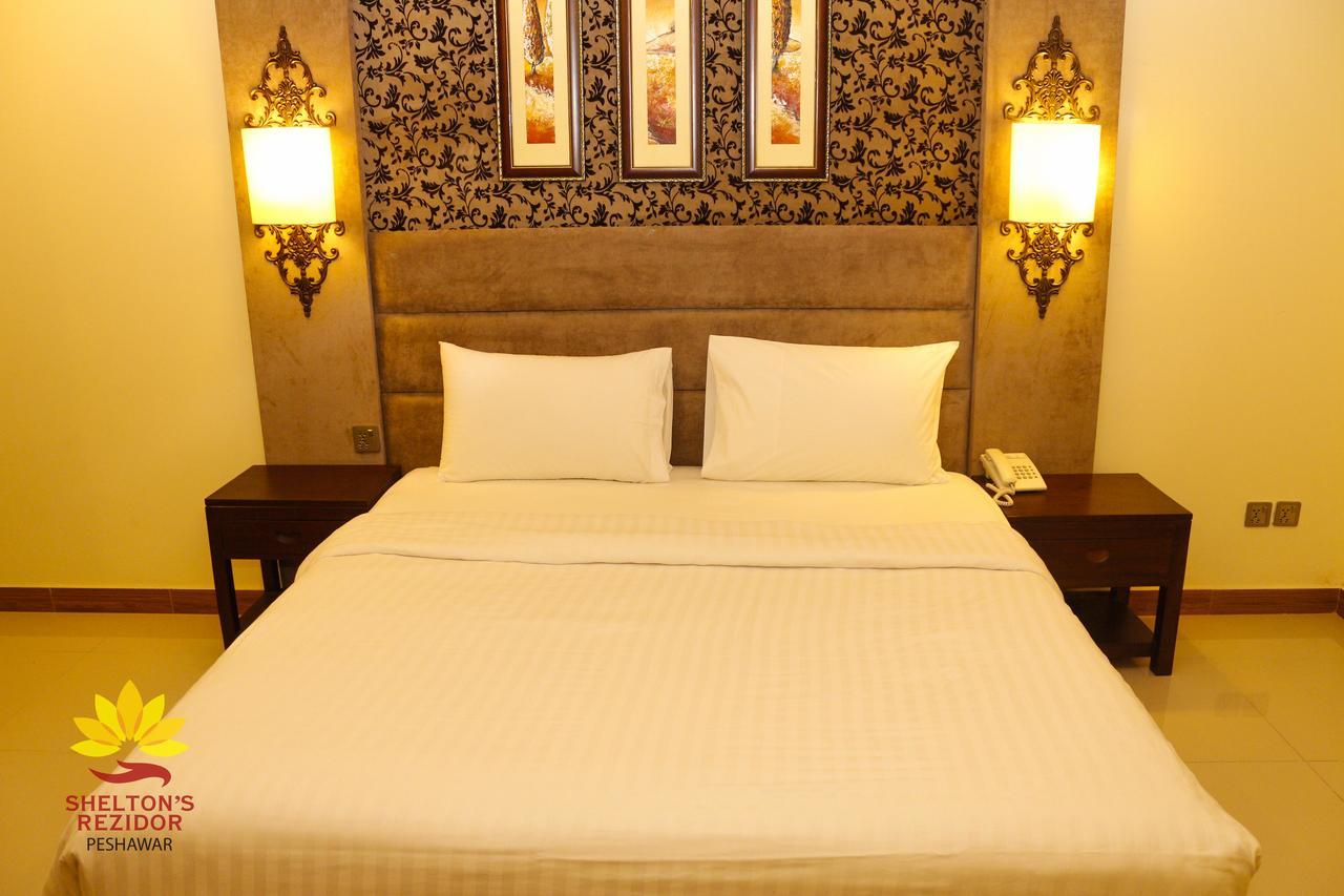 Shelton'S Rezidor Hotel Peshawar Exterior foto